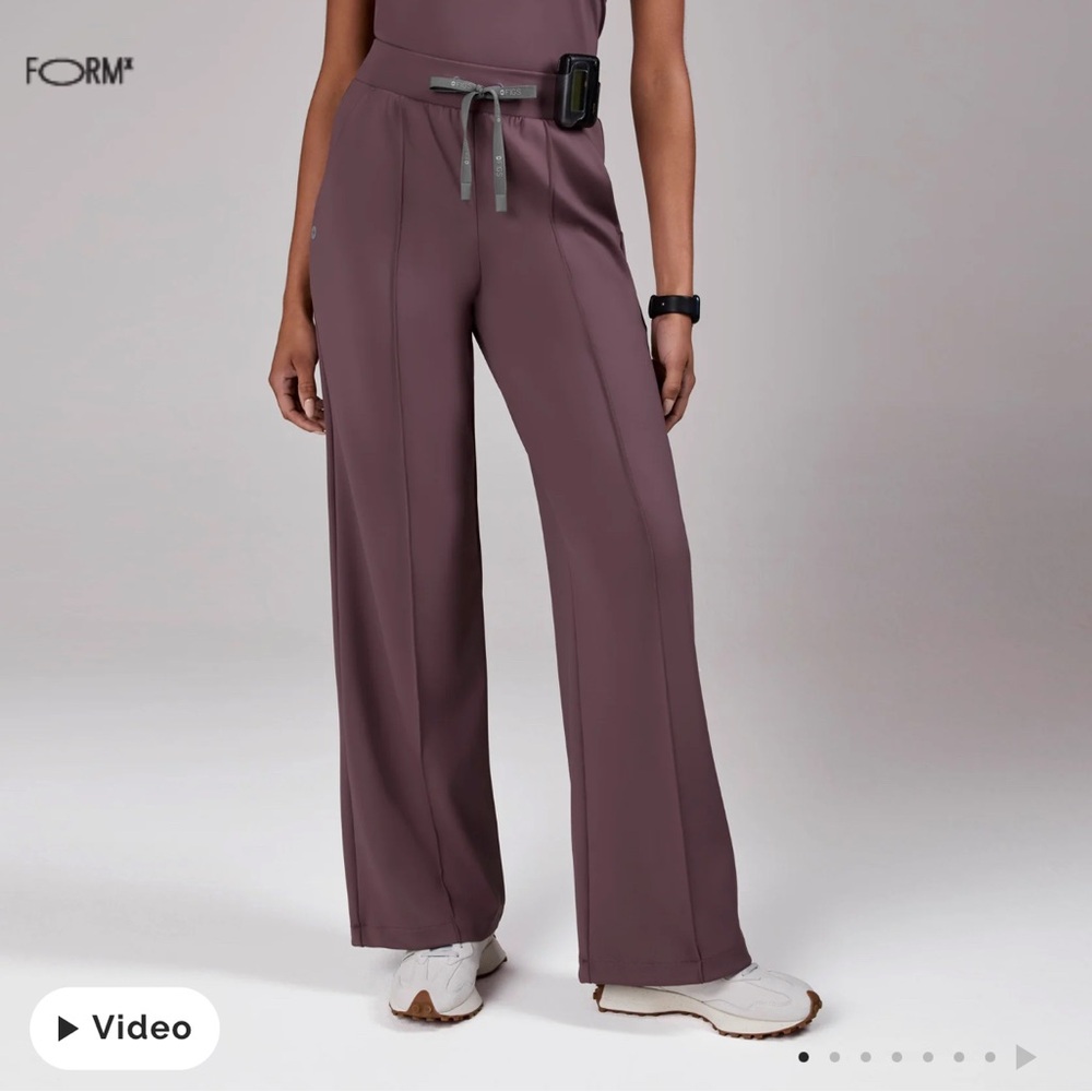 Figs FORMx Wide-Leg Scrub Pants